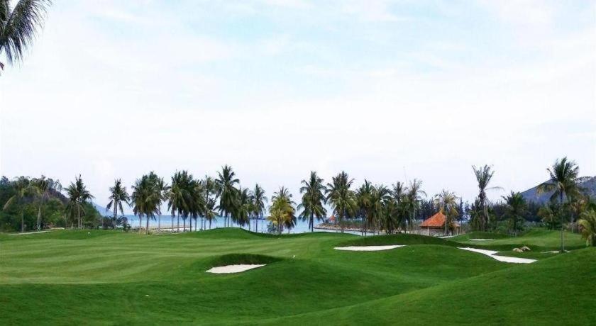 Diamond Bay Golf And Villas На Транг Екстериор снимка
